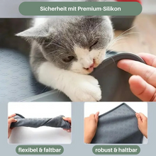 Lade das Bild in den Galerie-Viewer, GripFeed Futterunterlage für Hunde und Katzen - für einen sauberen und trockenen Futterplatz (30% Rabatt)
